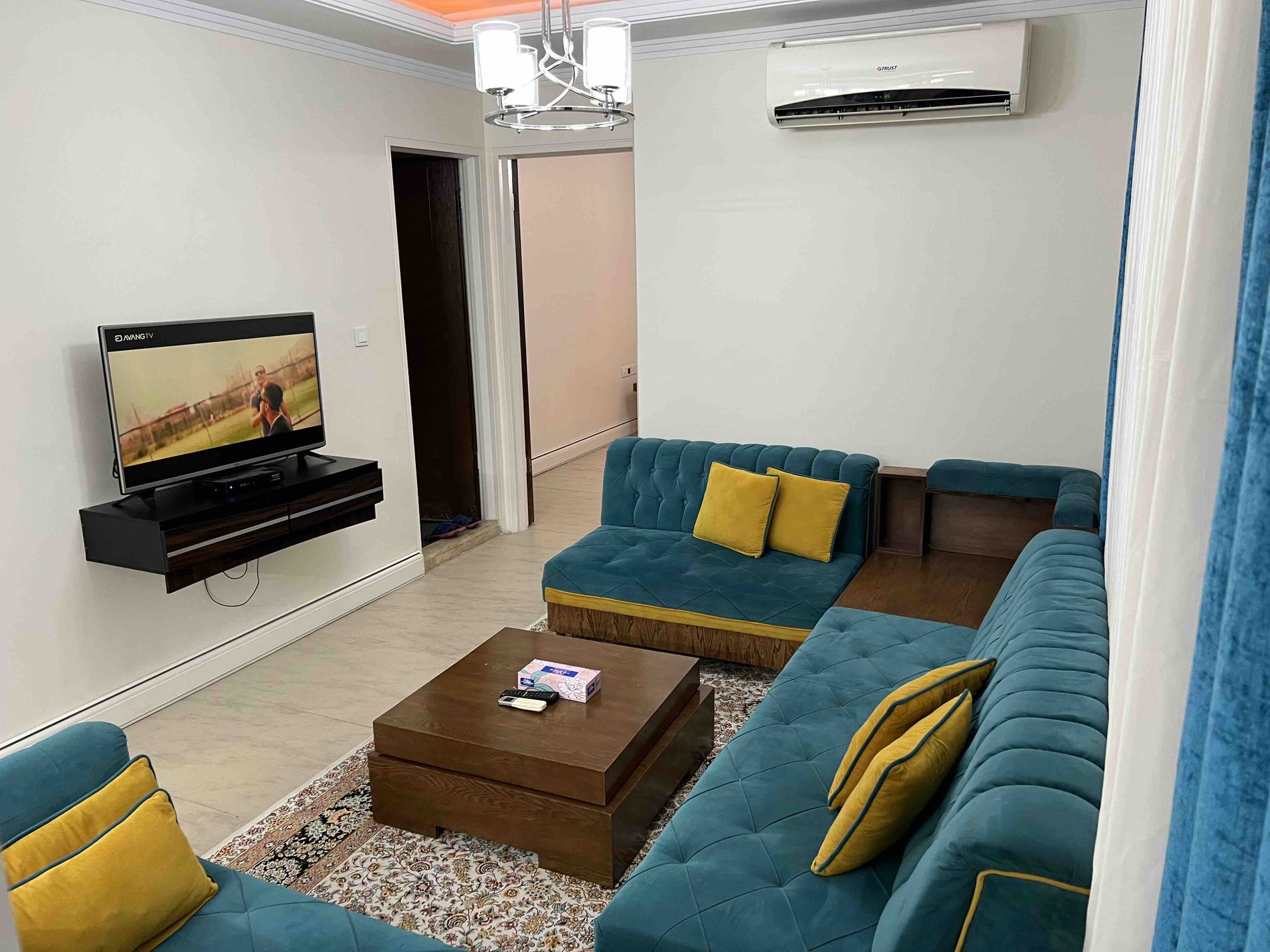 یک خوابه مینا میرداماد