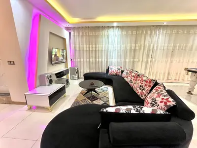 ویلا دوخوابه استخردار آبگرم شهر باران