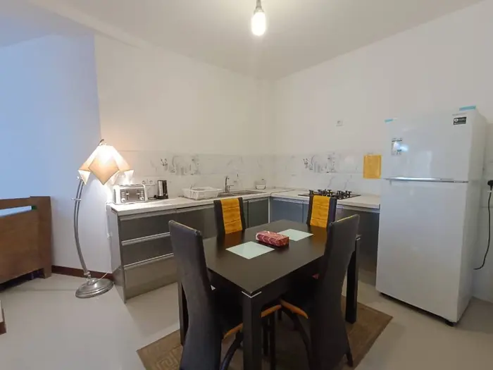 یک خوابه رویال هاوس واحد پنج تخته بلوک C