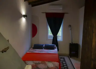 کلبه فلت جنگلی آن جا