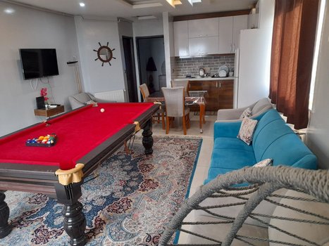 آپارتمان یک خوابه کاج واحد رویال