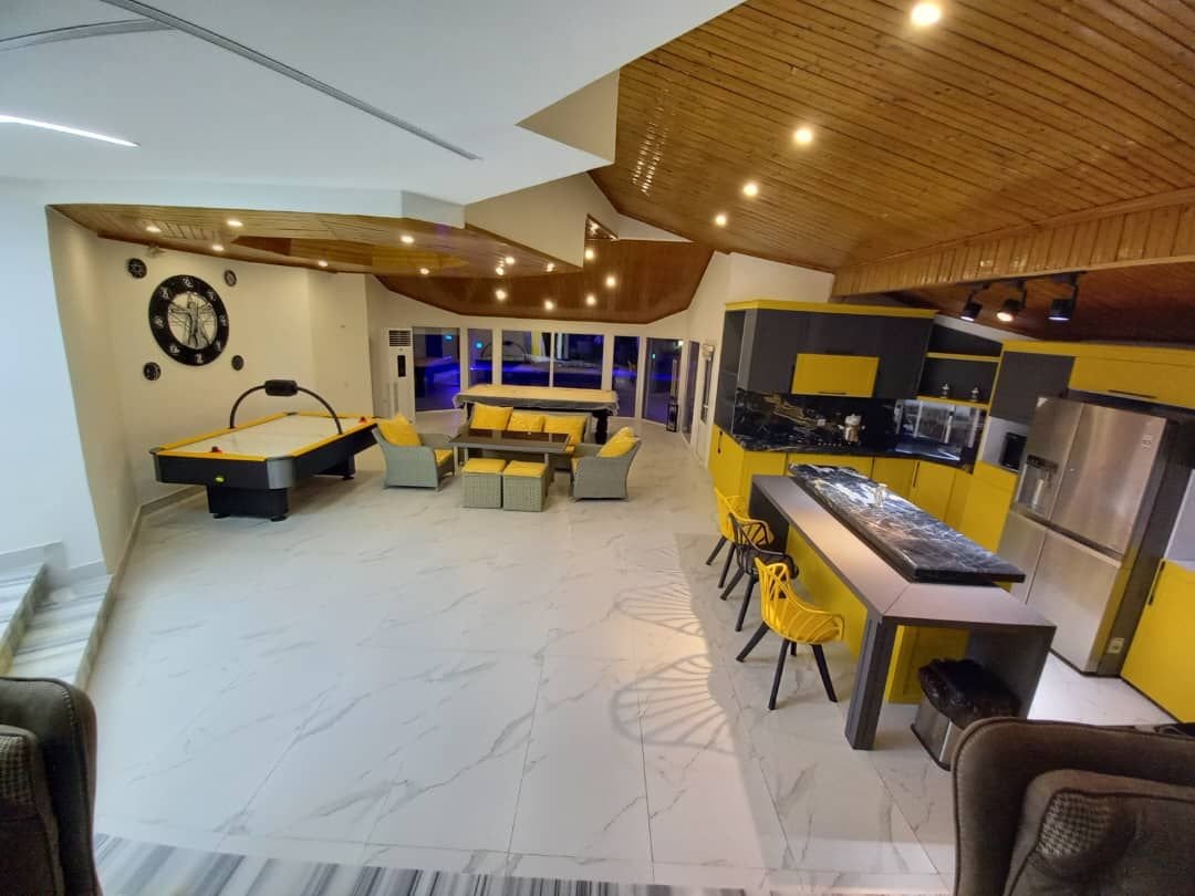 پنج خوابه استخردار سرزمین رویایی پلاک 1