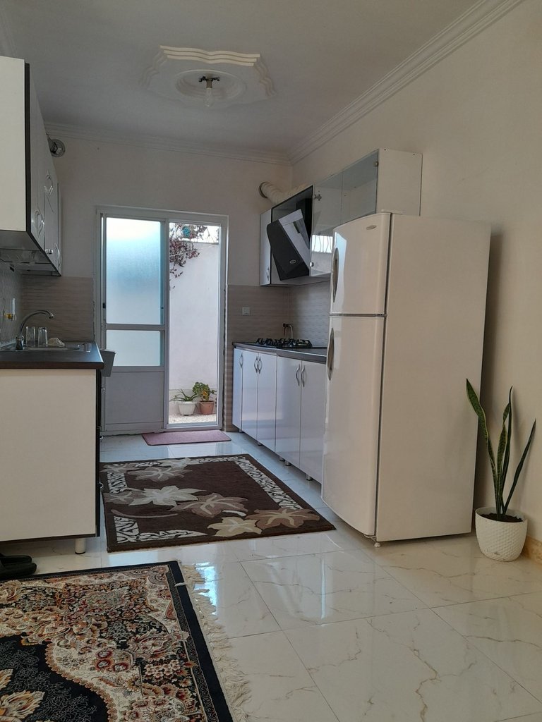 آپارتمان تک خوابه عبدی تمرین