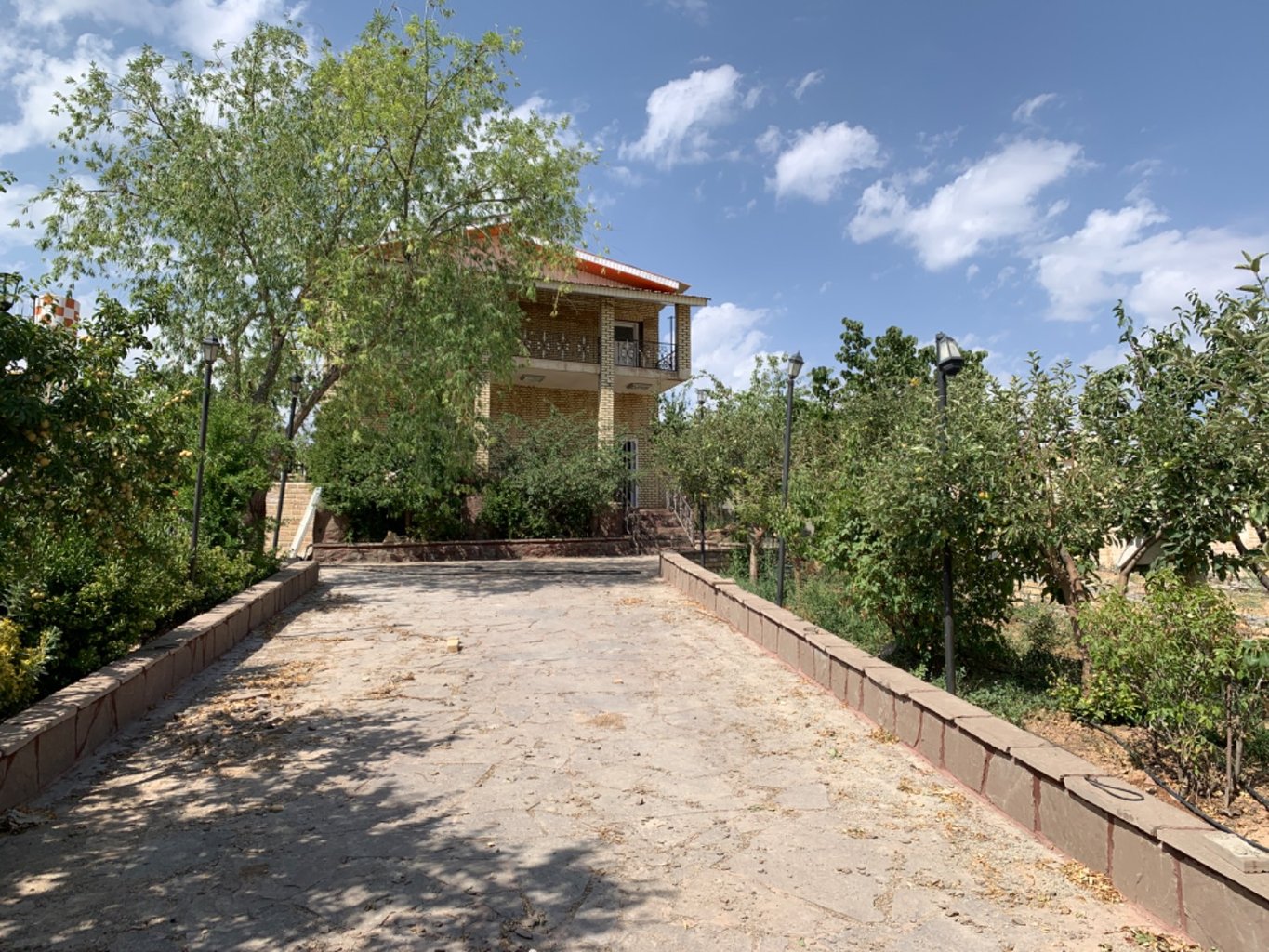 ویلا سه خوابه باغ سبلان