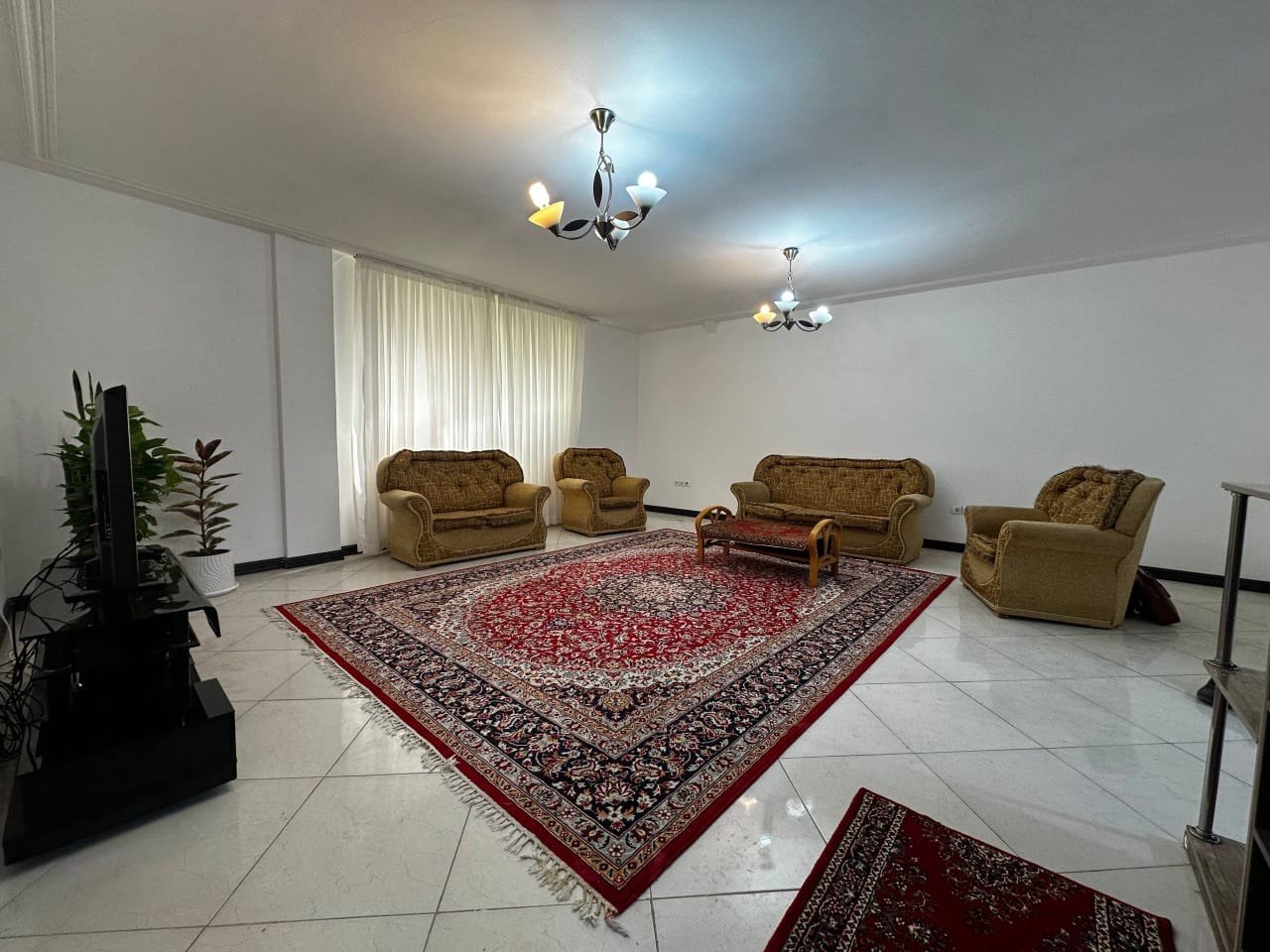آپارتمان دوخوابه بهشت1