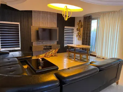 ویلا پنج خوابه جکوزی دار VIP دامون