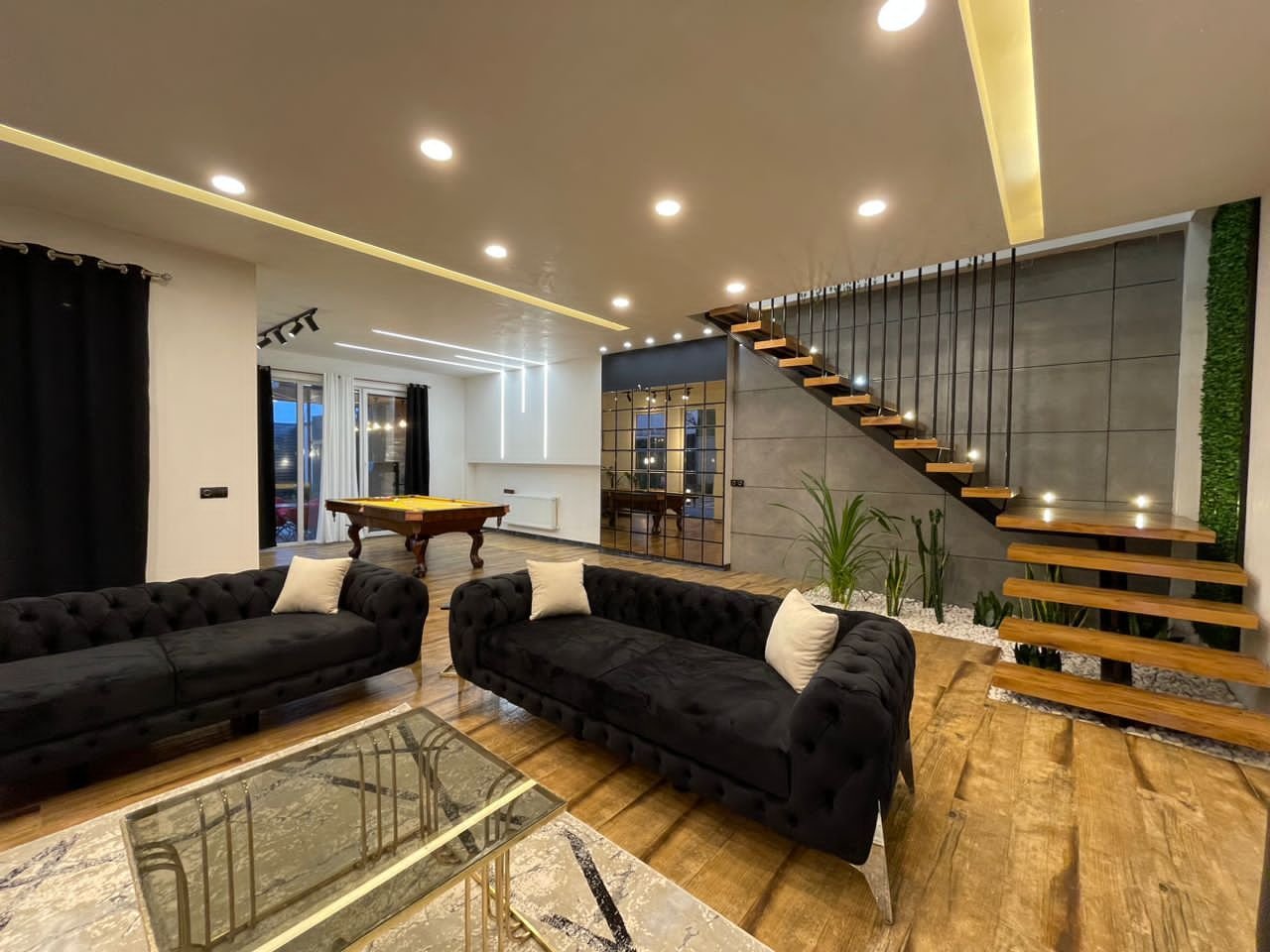 چهارخوابه استخردار آبگرم عمارت لاوین