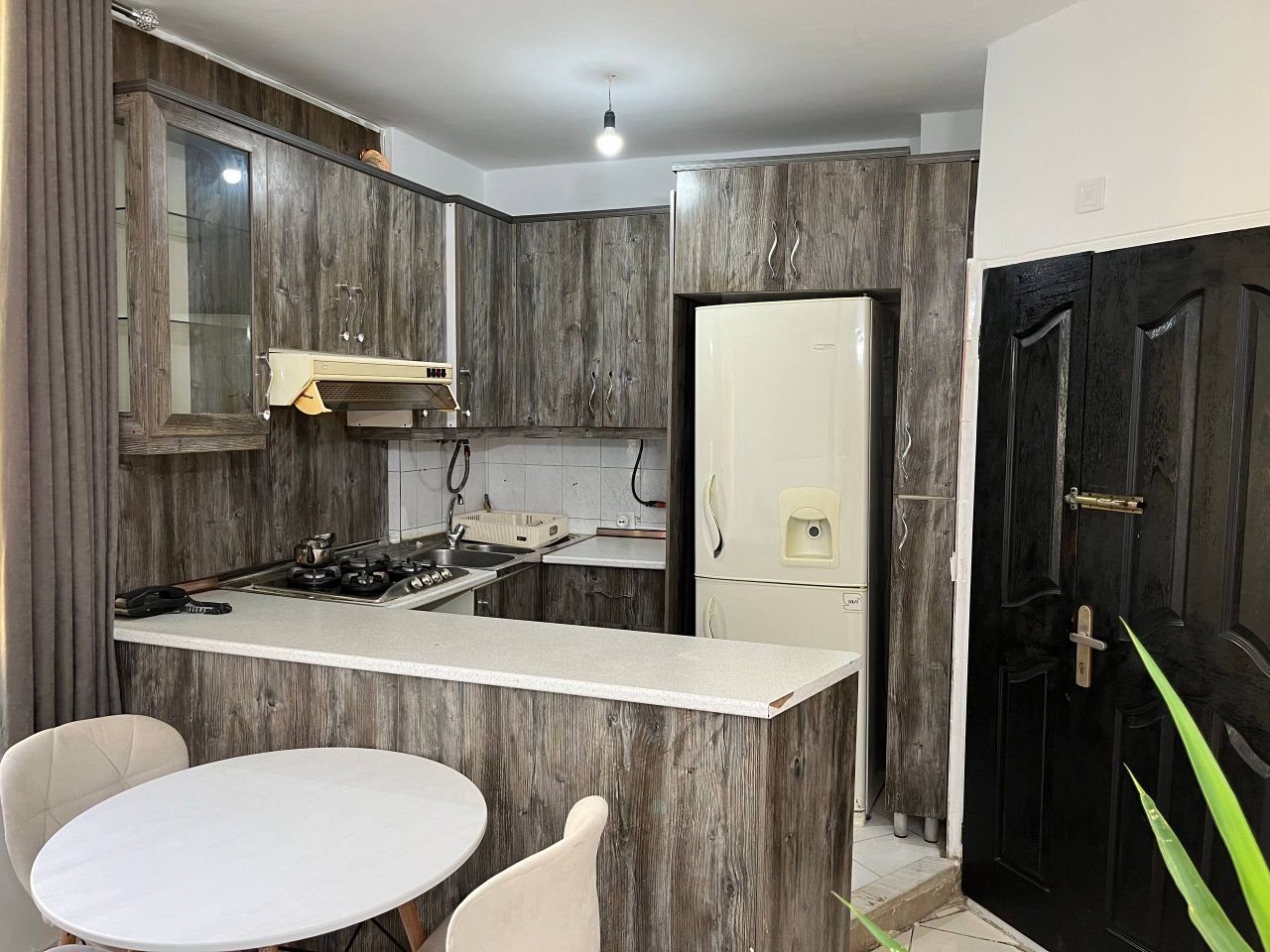 آپارتمان یک خوابه شادرو میدان شهدا