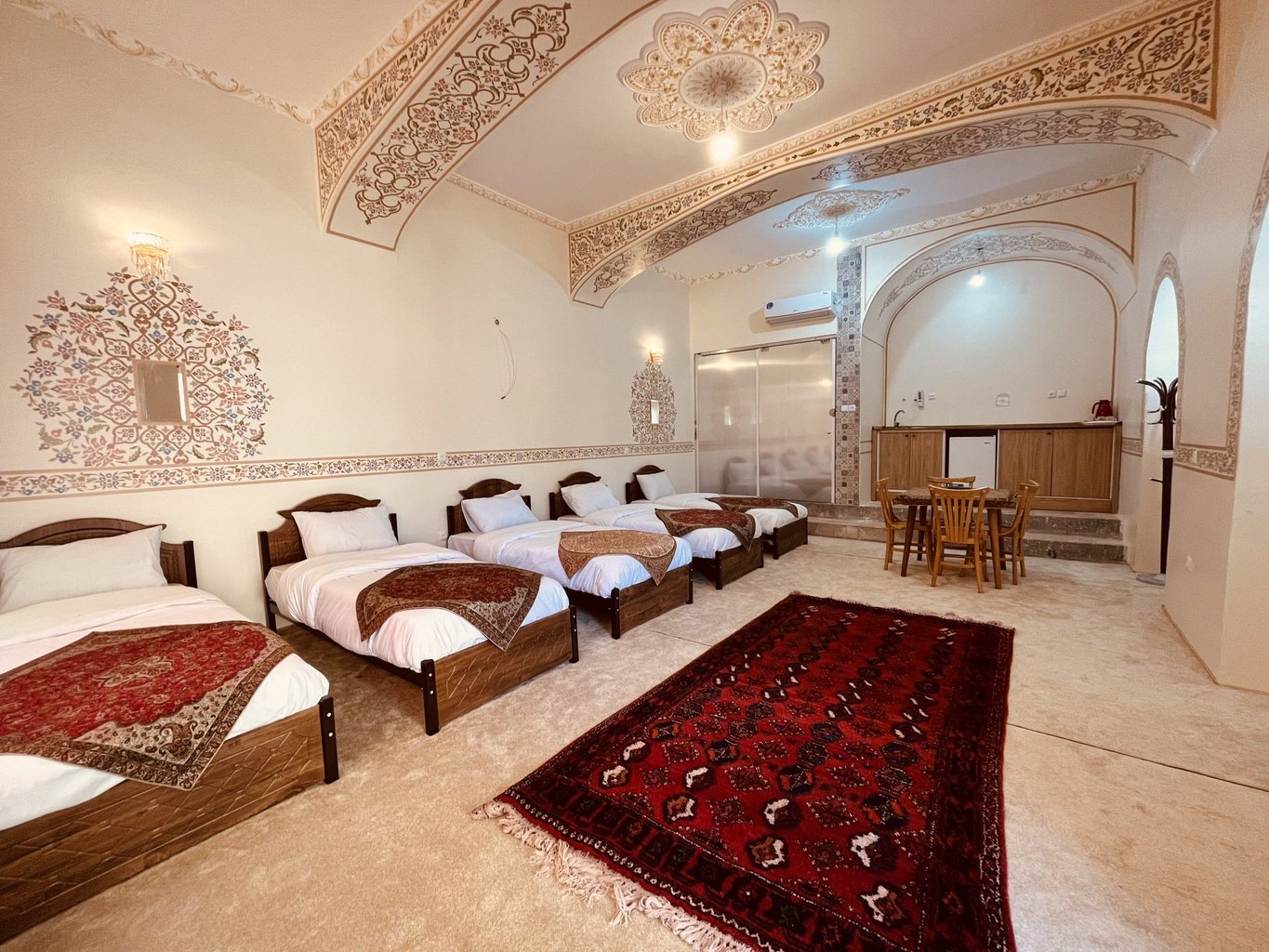 عمارت ماهور - واحد پنج تخته خواجو