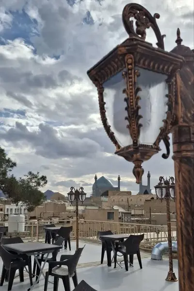 بومگردی عمارت ماهور 1 - واحد سه تخته چهلستون