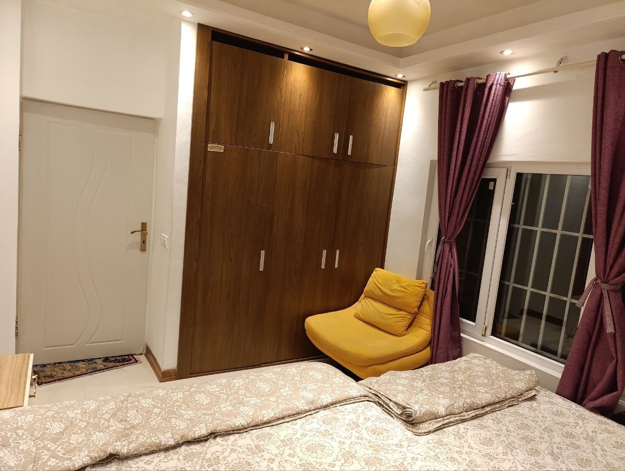 دوخوابه قصر سفید