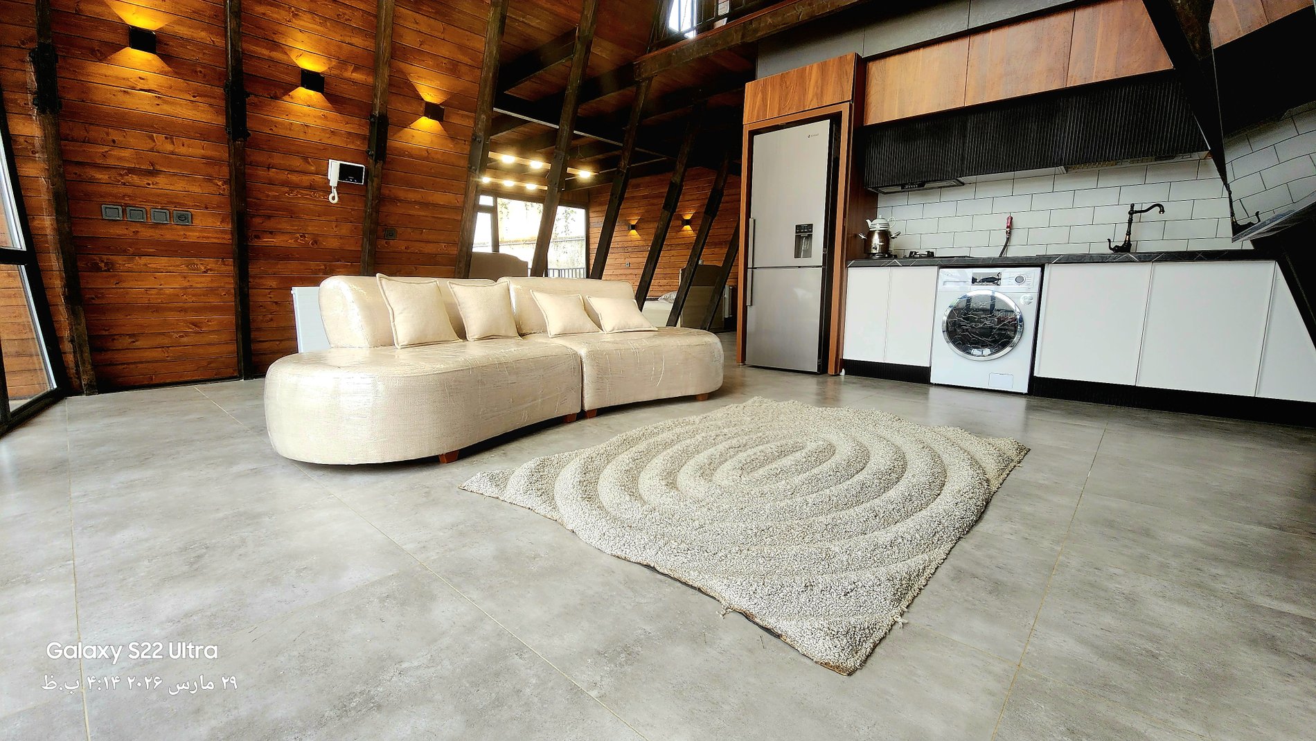 ویلا سوئیسی دو خوابه، سوبان