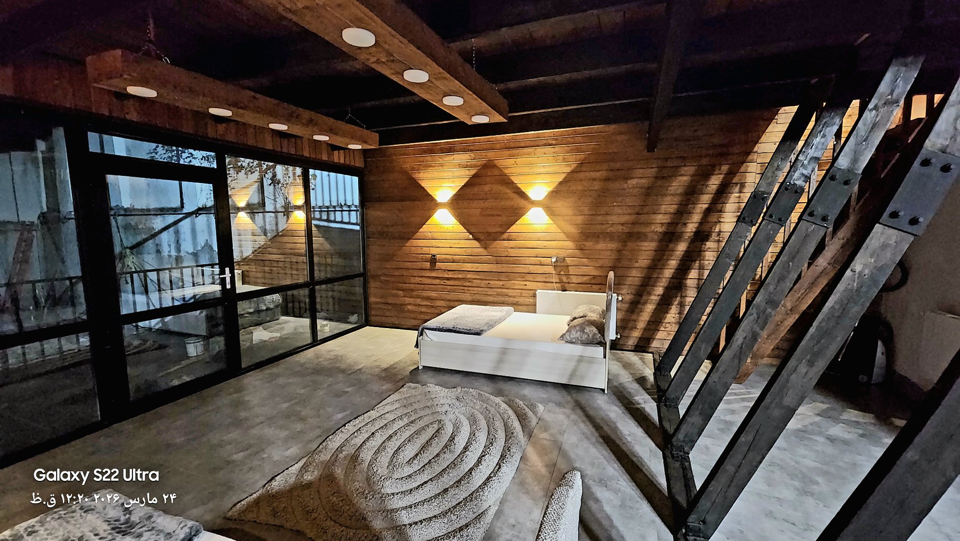 ویلا سوئیسی دو خوابه، سوبان