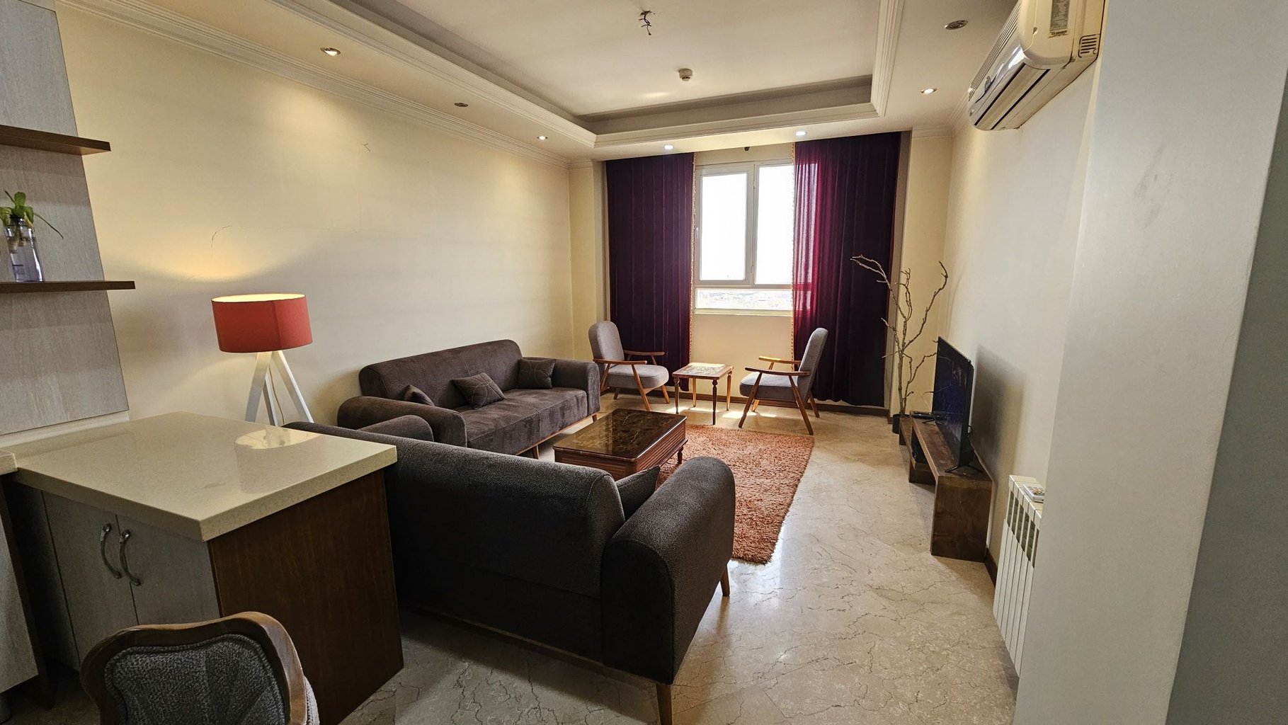 یک خوابه آسپادانا ۱۲ شاهین شمالی