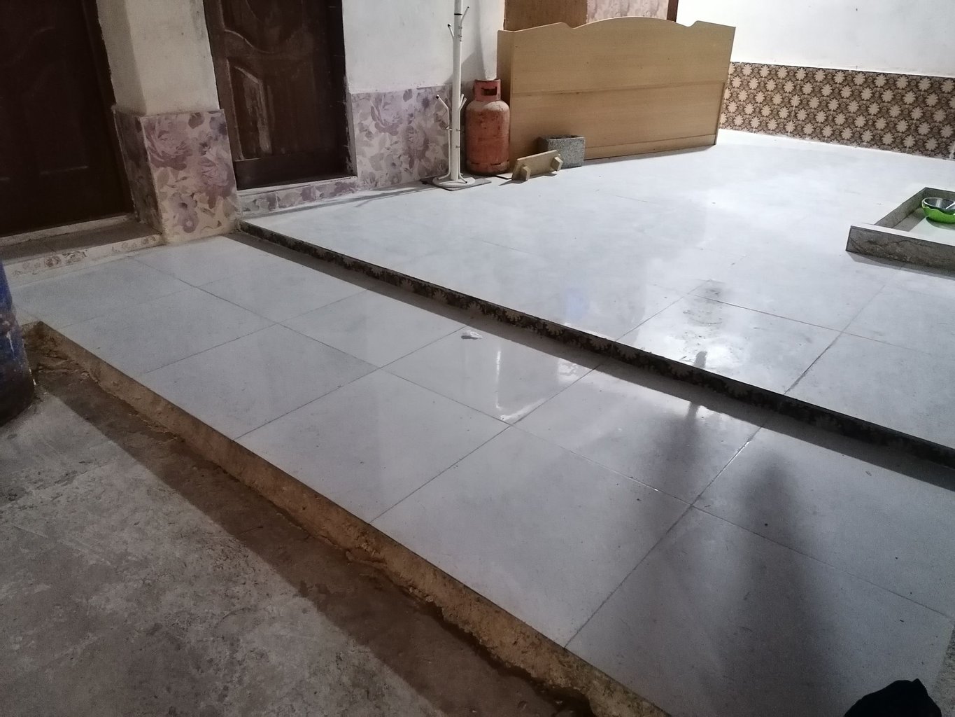 توفان - واحد ۴