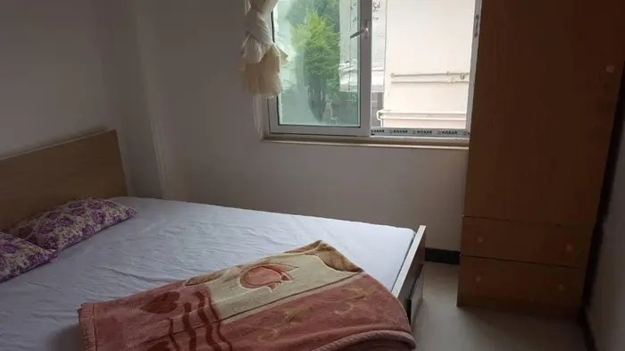 چهار خواب استخردار تکاسی