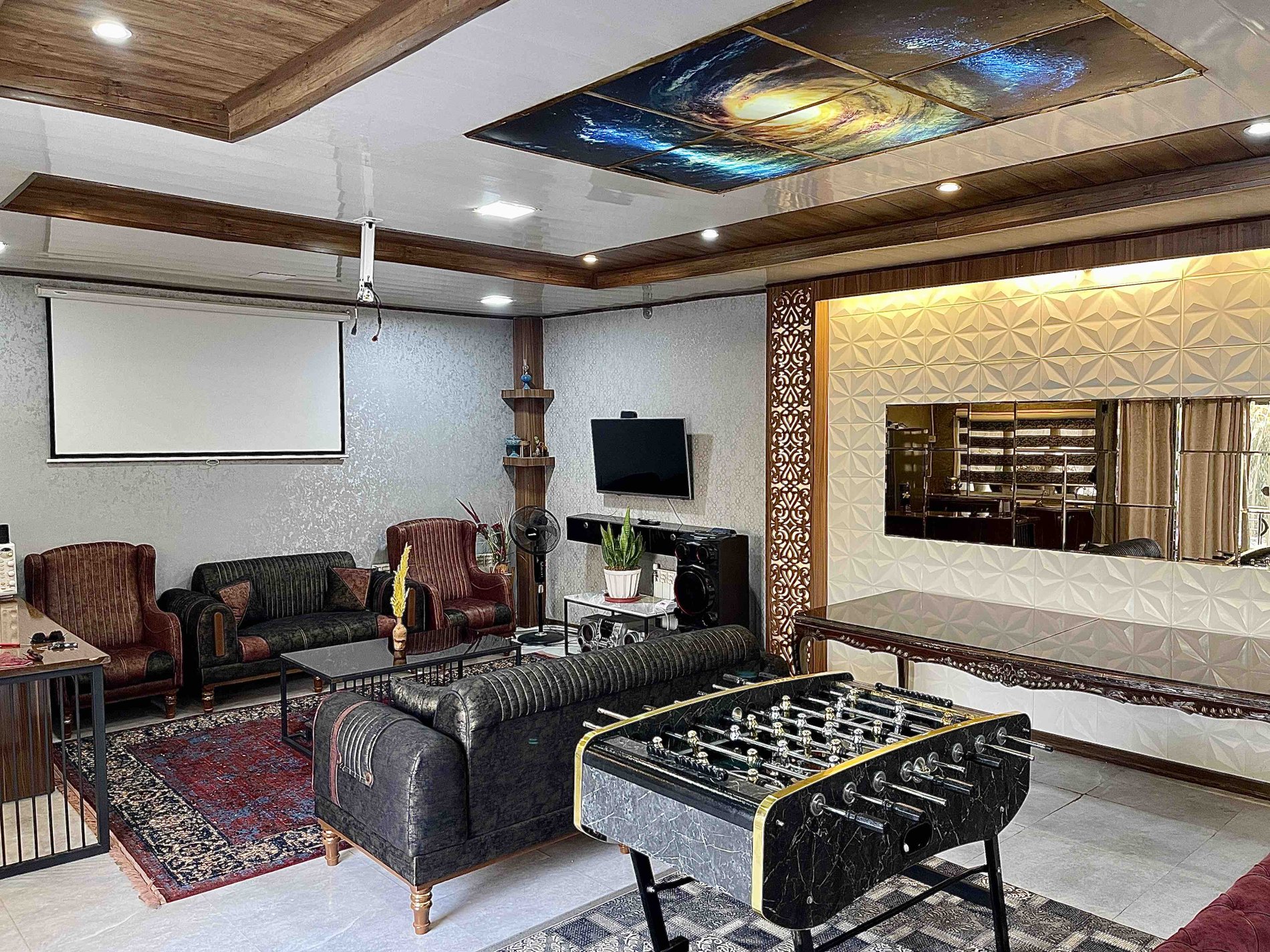 ویلا دوخوابه استخردار آبگرم رستمیان