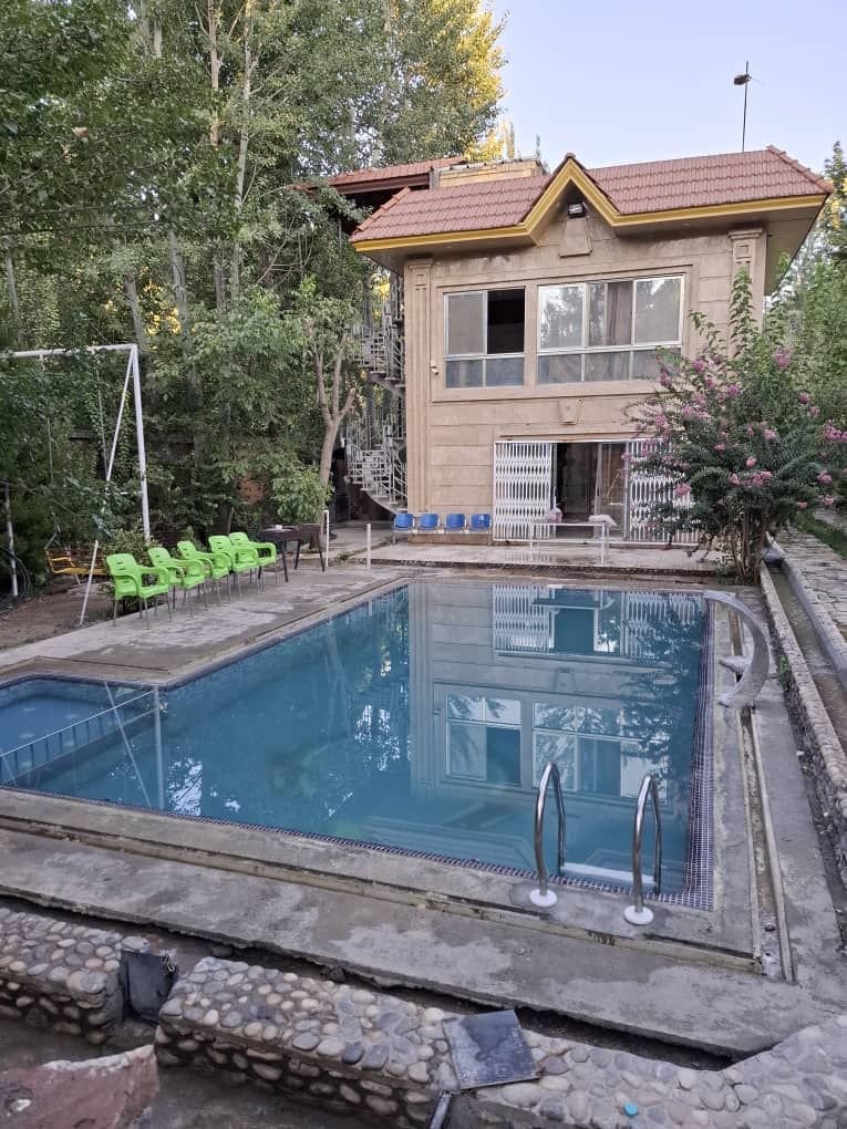 ویلا دوخوابه استخردار باغ ساحل