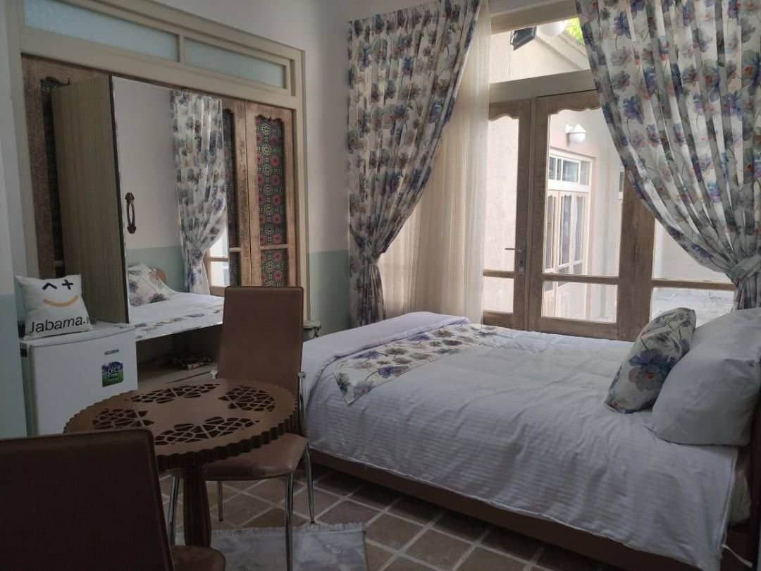 بیتوته - واحد رز 3