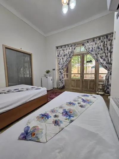 اقامتگاه سنتی بیتوته - واحد سوسن 5