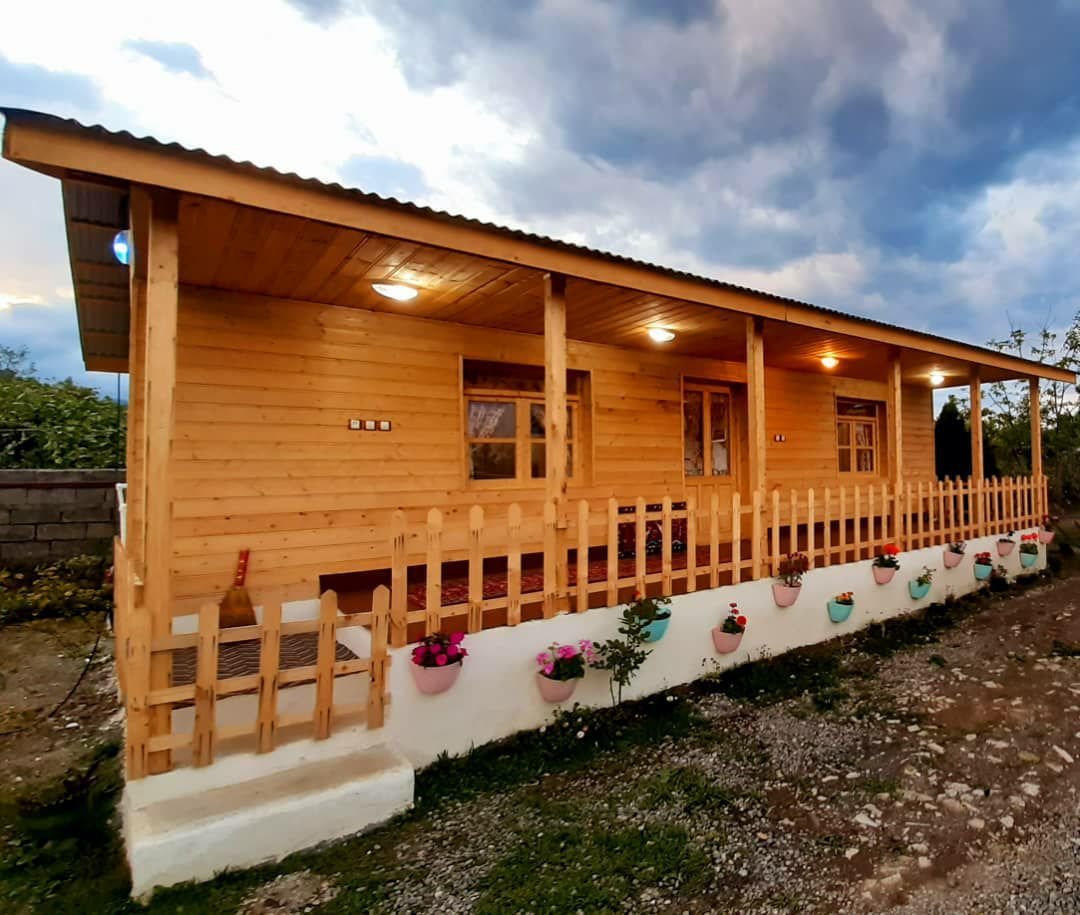 کلبه یک خوابه چوبی تختعلی 2