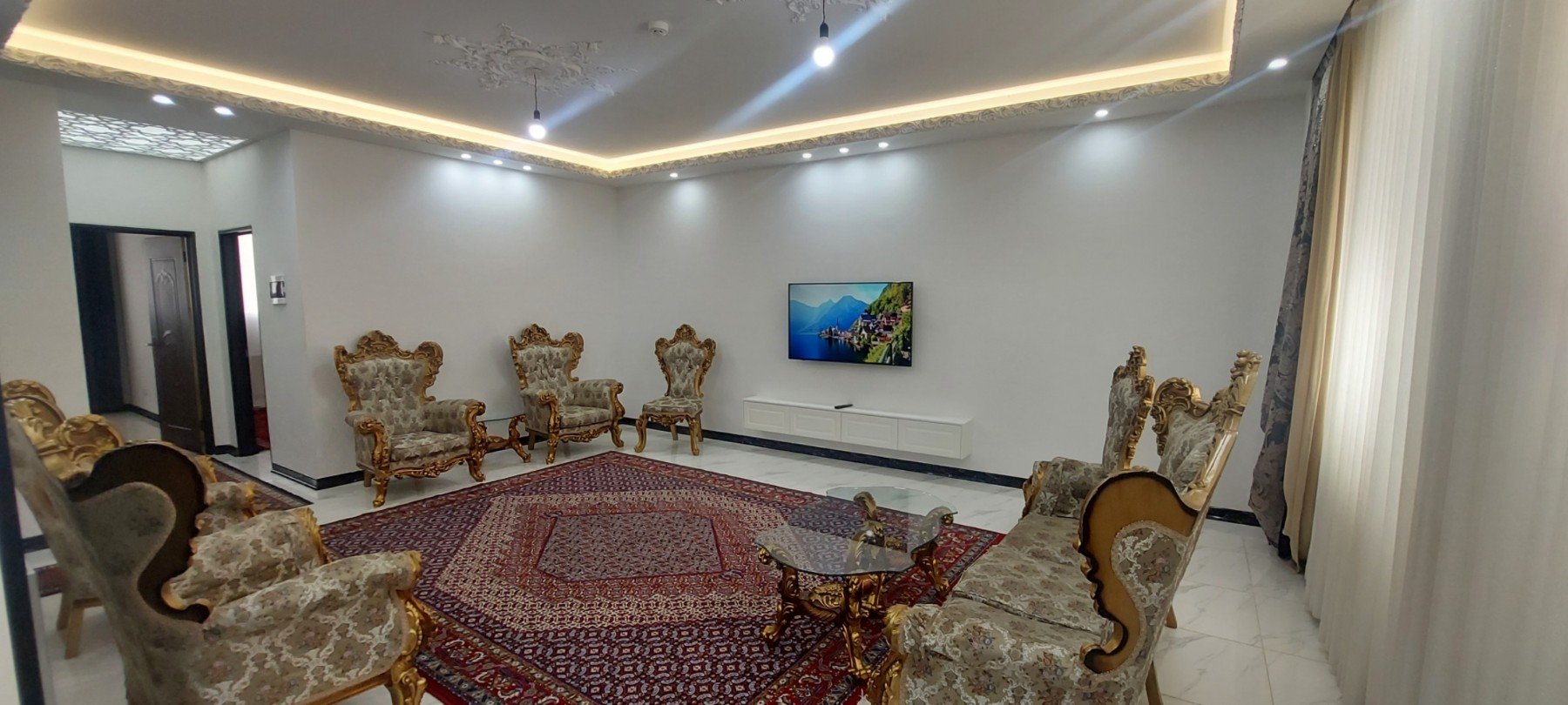 آپارتمان دوخوابه شورابیل  آقائي