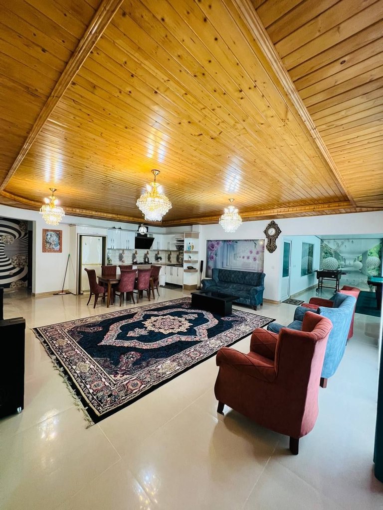 ویلا چهارخوابه استخردار چهارفصل شاهد