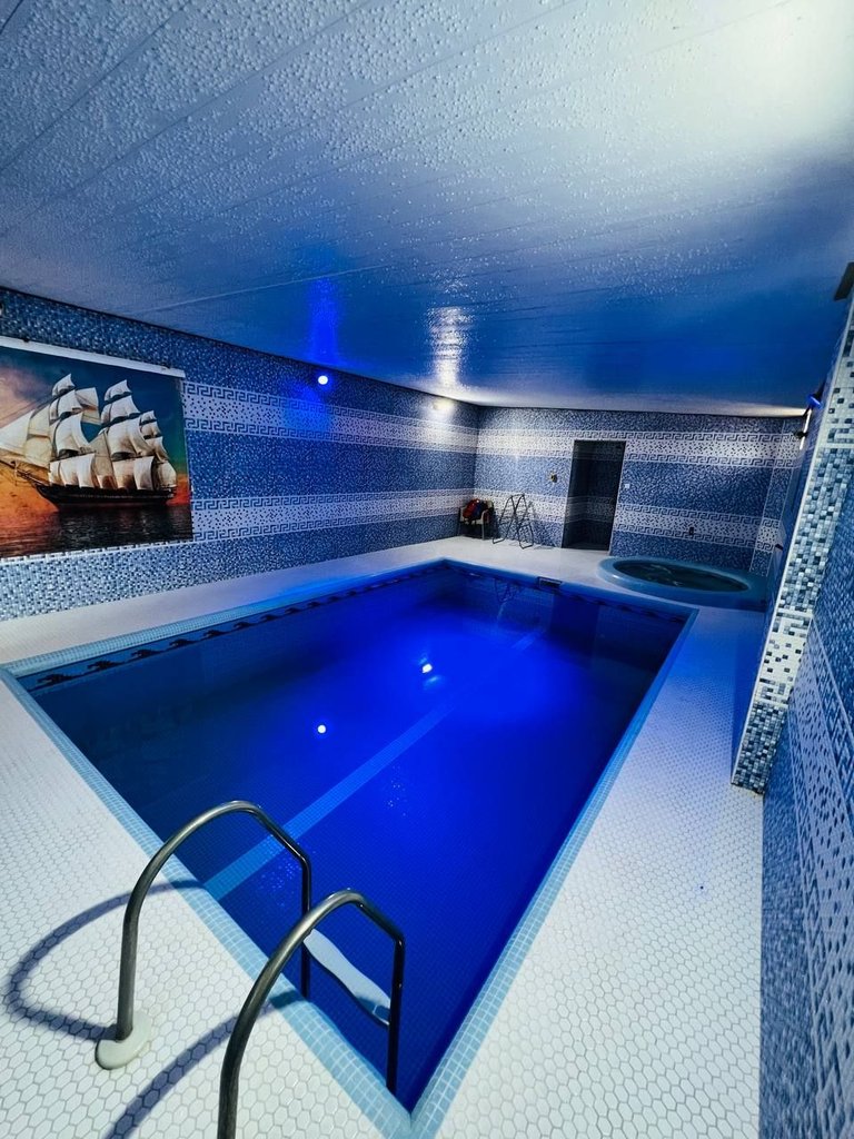 چهارخوابه استخردار چهارفصل شاهد