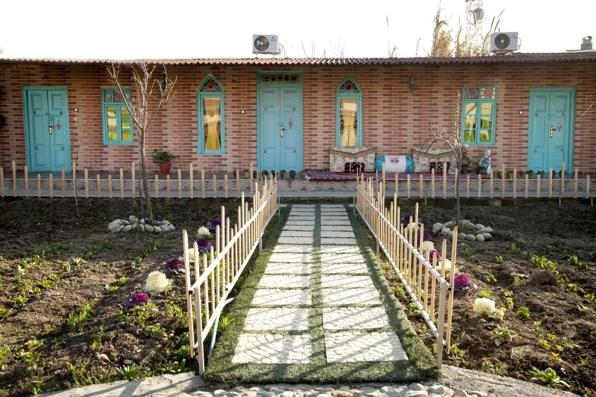 اقامتگاه سنتی مزرعه آفتابگردان - اتاق ۲نفره - نمای بیرونی