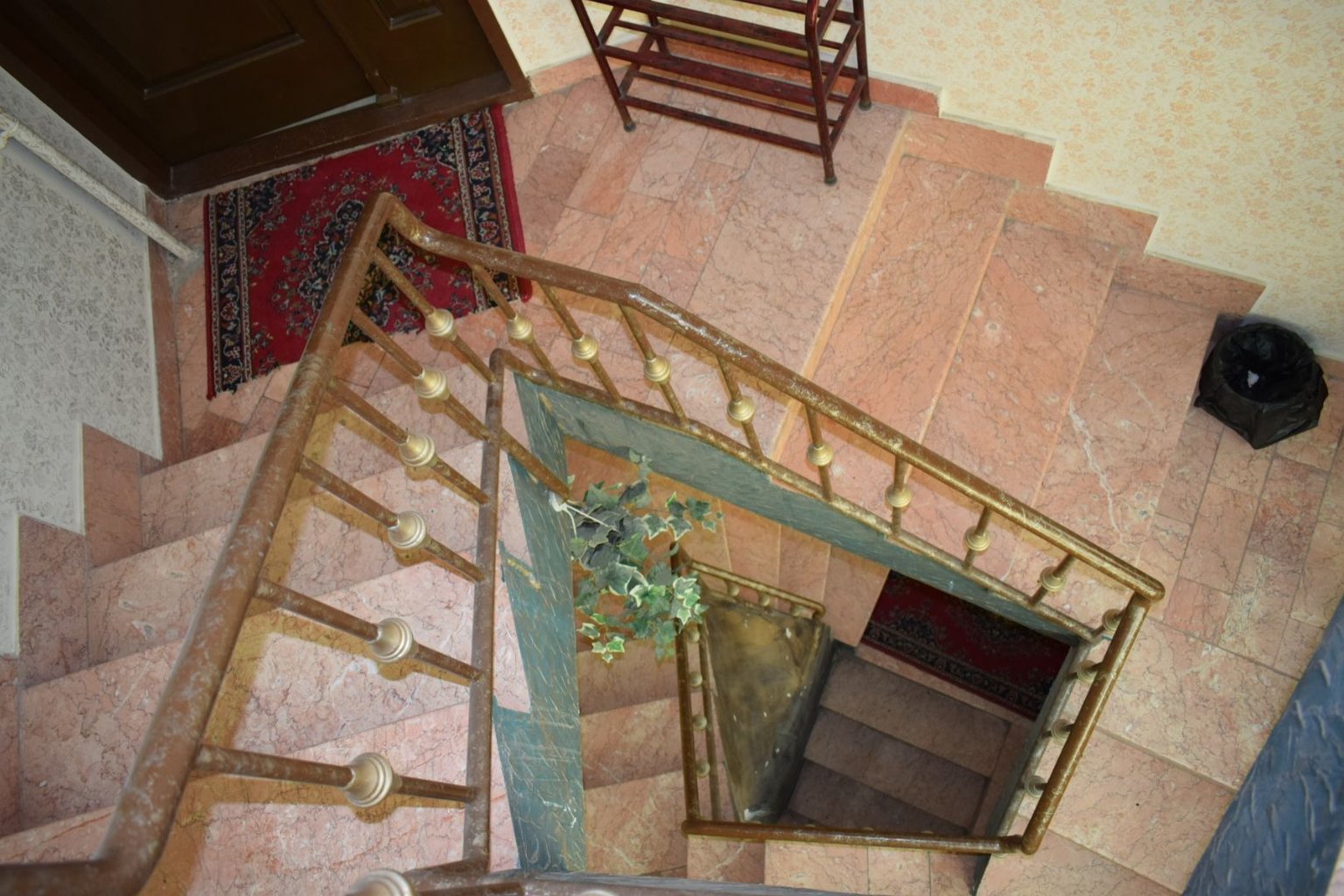 اجاره روزانه آپارتمان یک خوابه باب الجواد مشهد