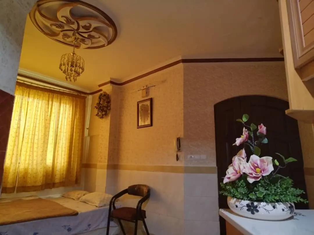 آپارتمان یک خوابه سپیده واحد پنج تخته 2