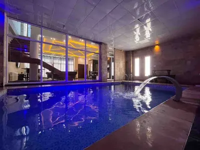 ویلا سه خوابه استخردار بحری لند 1