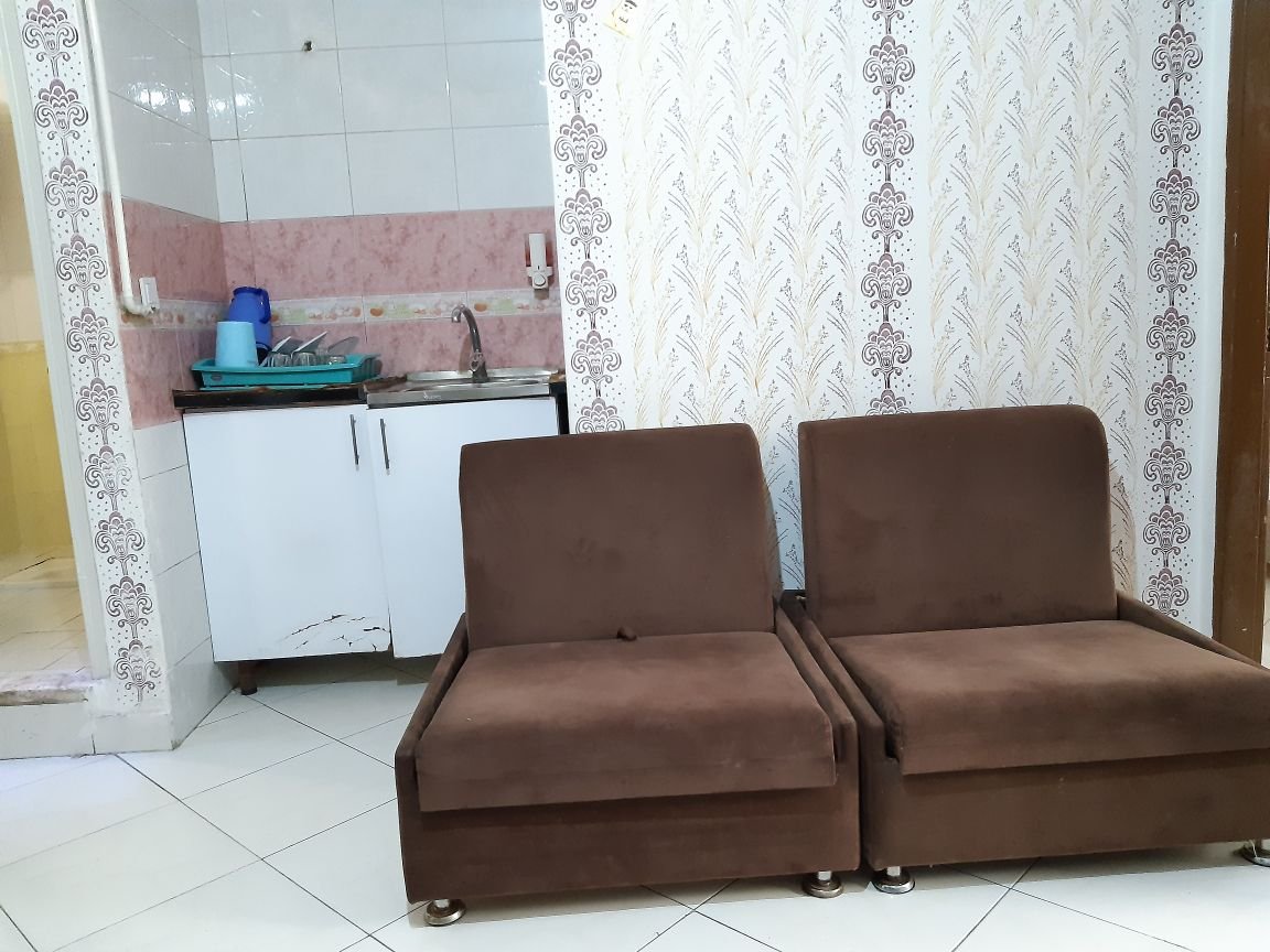 مسافرخانه ثامن السرور ده تخته اتاق دو خواب