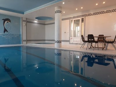 ویلا چهارخوابه استخردار آبگرم باران 1