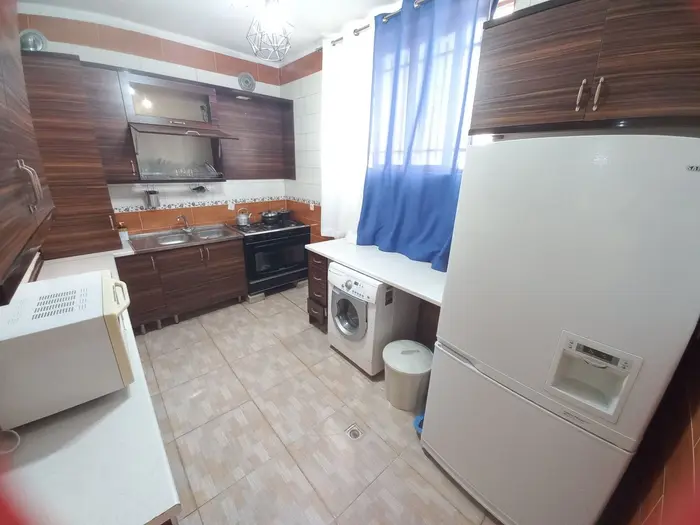 آپارتمان دوخوابه بعثت ۱۱