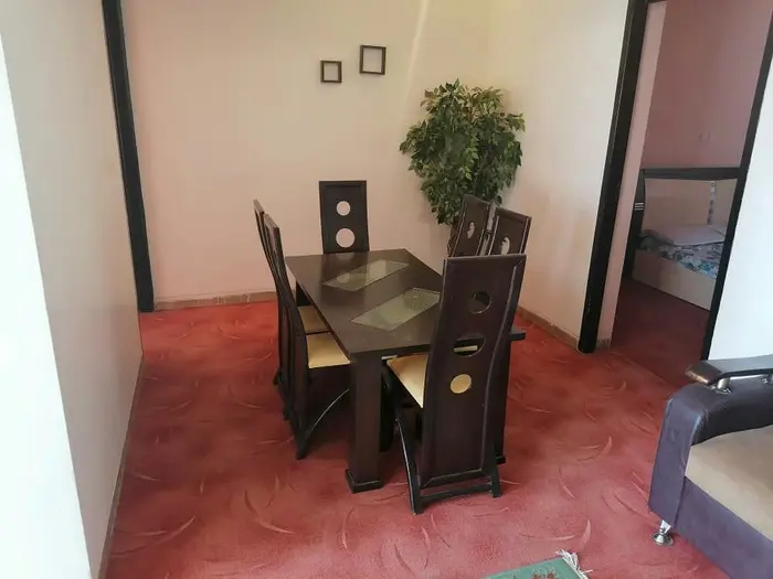 آپارتمان دوخوابه مدرس 2 - نهار خوری