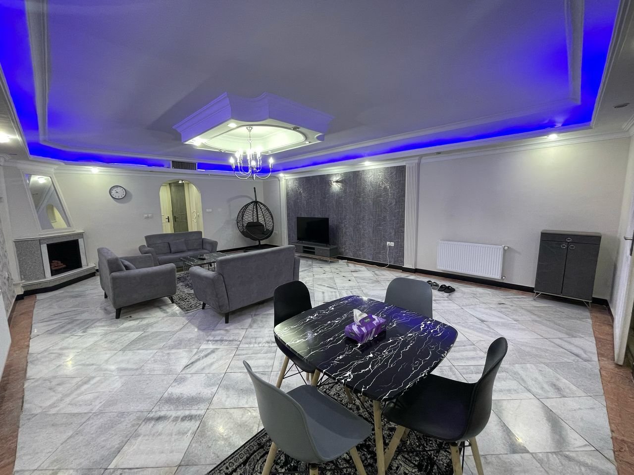 آپارتمان دوخوابه کواد روم نیروی هوایی ۴