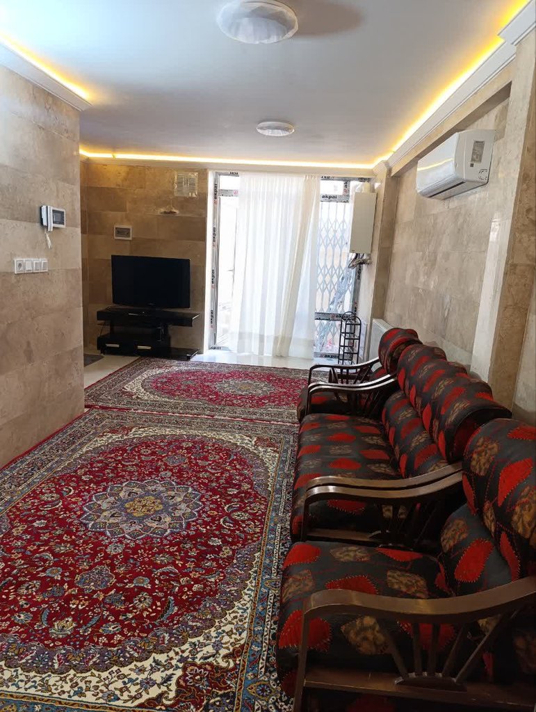 آپارتمان یک خوابه زائر