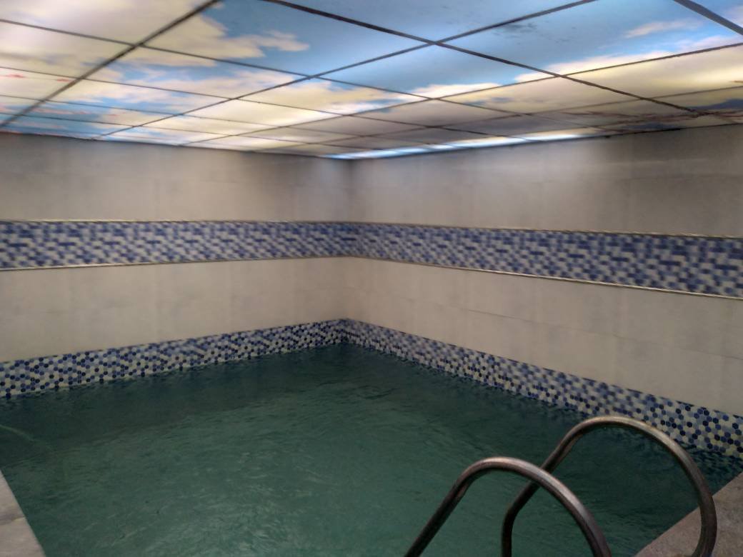 آپارتمان دوخوابه استخردار چهارفصل حق پرست