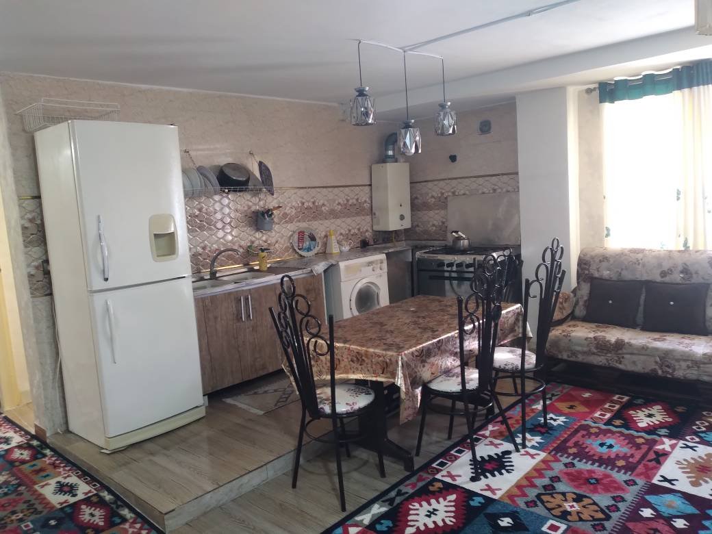 آپارتمان دوخوابه استخردار چهارفصل حق پرست