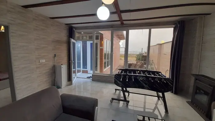 ویلا سه خوابه ساحلی استخردار آبگرم پارسا 2