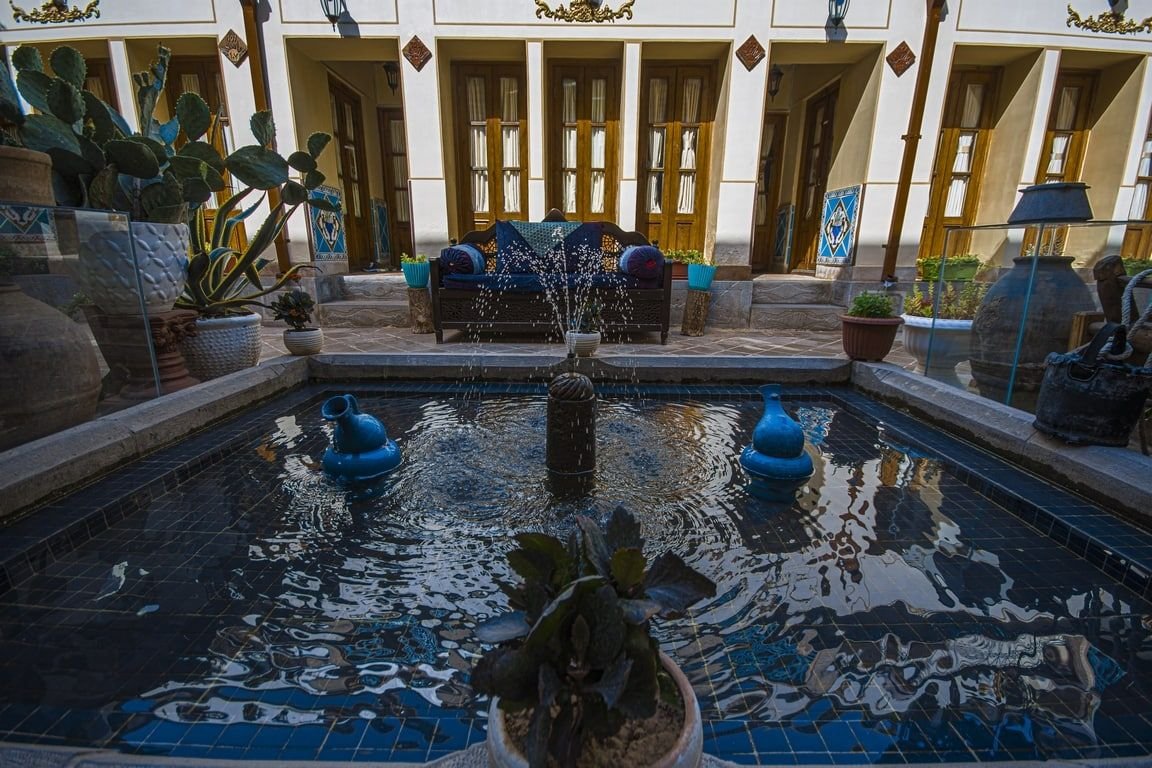 طلوع خورشید - واحد دوتخته 113