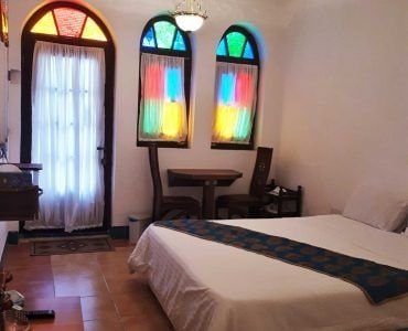 اقامتگاه سنتی طلوع خورشید - واحد دبل 206