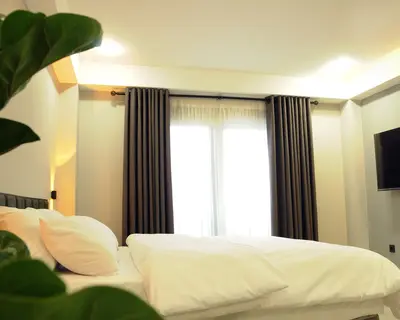 آپارتمان رز 202