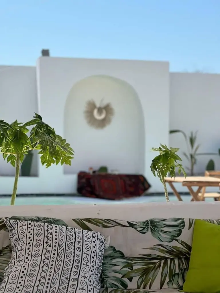 بوم گردی الوندجنوب بندر مقام - واحد ۳