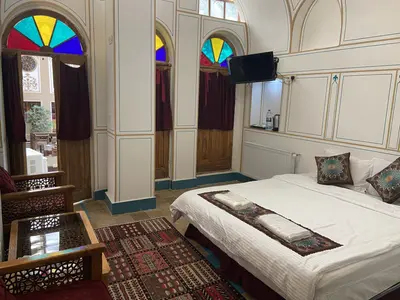 اقامتگاه سنتی عمارت یاس اصفهان - واحد بهار نارنج