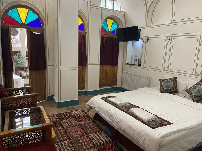 اقامتگاه سنتی عمارت یاس اصفهان - واحد بهار نارنج