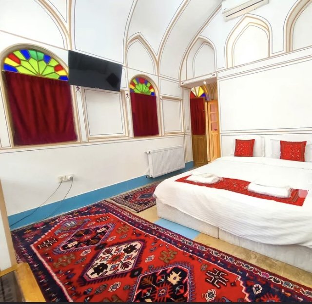 اقامتگاه سنتی عمارت یاس اصفهان - واحد ترنج