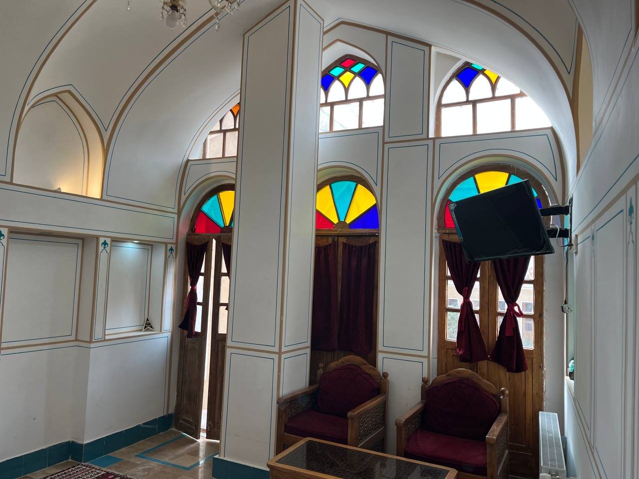 اقامتگاه سنتی عمارت یاس اصفهان - واحد بهار نارنج