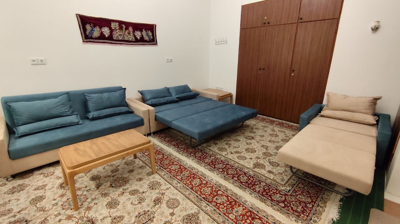 بومگردی خانم تاج - واحد آفتاب